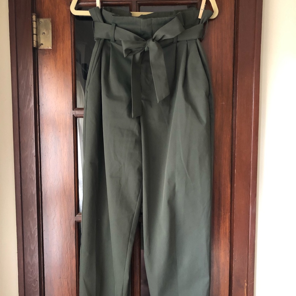 H&M high waist military green trouser with bow